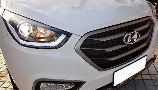 картинка Передние фары для Hyundai IX35 (Tucson) 2010-2015 магазин  StreetTuning 