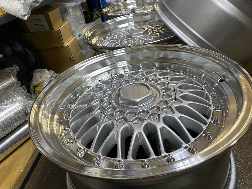 картинка Новые диски BBS RS R16 J8 ET25 4x100/108 серебро от магазина  StreetTuning