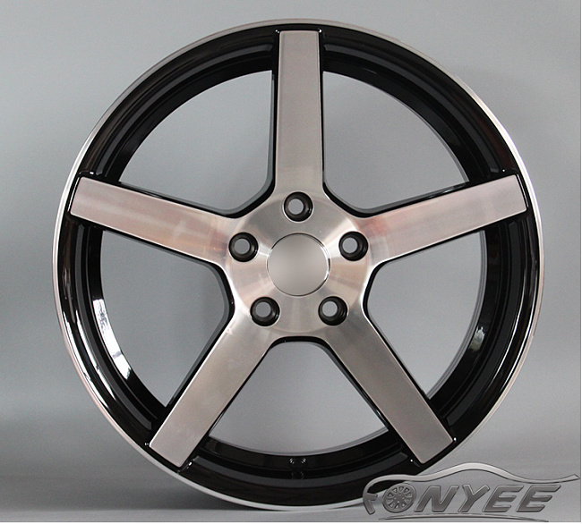 картинка Новые диски Vossen CV3 Replica R17 5X112 ET40 J7,5 черный глянец + серебро магазин  StreetTuning 