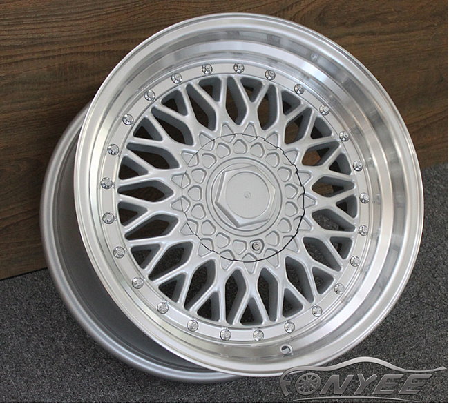 картинка Новые диски BBS RS R17 5X105/5X108 ET35 J7,5 серебро + полированная полка магазин  StreetTuning 