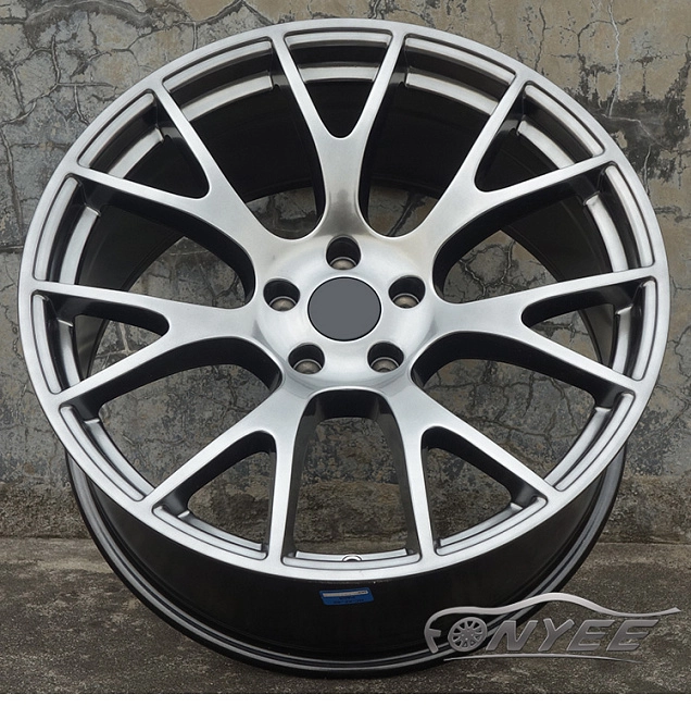 картинка Новые диски Staggered Hellcat R20 5х115 ET21 J9 серый глянец магазин  StreetTuning 