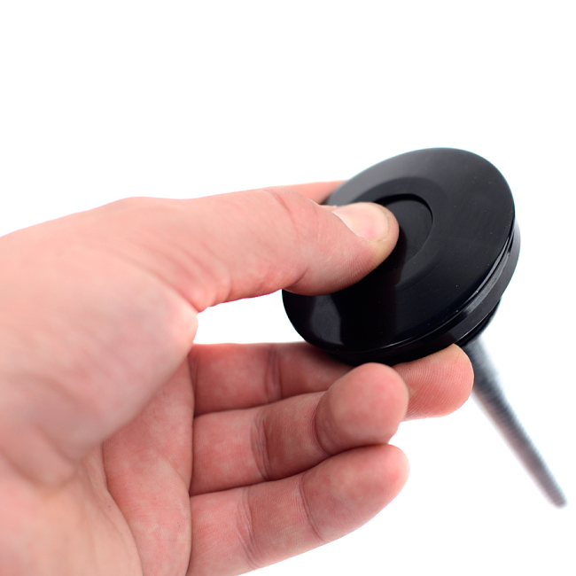 картинка Спортивные нажимные замки капота Epman, цвет черный магазин  StreetTuning 