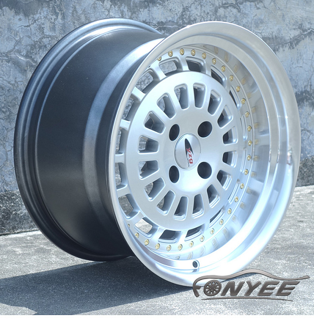 картинка Новые диски ESM 015 R16 4x100 ET20 J8 серебро + полированная полка магазин  StreetTuning 