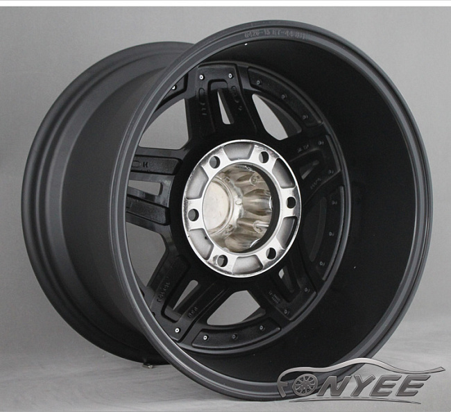 картинка Новые диски Forged monoblock Offroad R16 J10 ET-44 6x139,7 черный мат магазин  StreetTuning 
