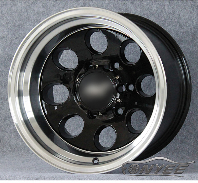 картинка Новые диски GT wheels style 2 R15 6x139,7 ET-44 J10 серебро + черный глянец магазин  StreetTuning 
