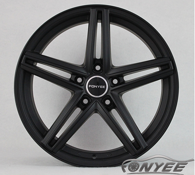 картинка Новые диски Vossen CV5 Replica R18 5X120 ET30 J8,5 черный мат магазин  StreetTuning 