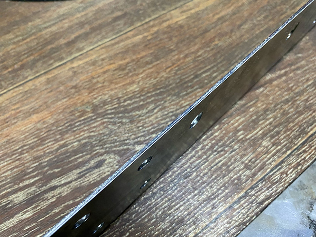 картинка Усилители лонжеронов раздатки GTS для Нива 2121-2131, 2мм магазин  StreetTuning 