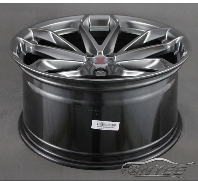 картинка Новые диски HRE S201 Replika R19 5X114,3 ET35 J8,5, серебристо-платиновые магазин  StreetTuning 