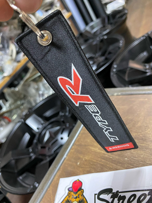 картинка Брелок для Ключей Type-R - тканевый . магазин  StreetTuning 