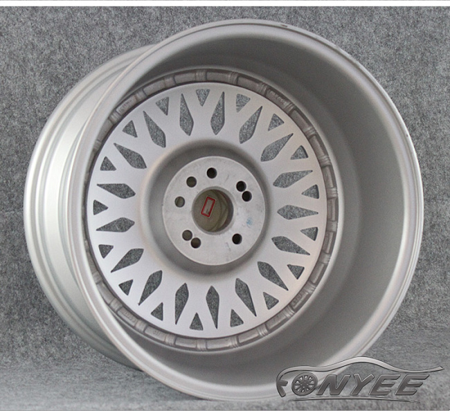 картинка Новые диски BBS RS R19 5X108/5X114,3 ET30 J9,5 серебро + полированная полка магазин  StreetTuning 