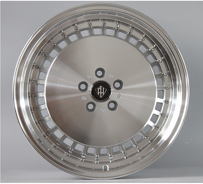 картинка Новые диски Stuttgart ST4 R17 5X100 ET35 J7,5, серебряные магазин  StreetTuning 