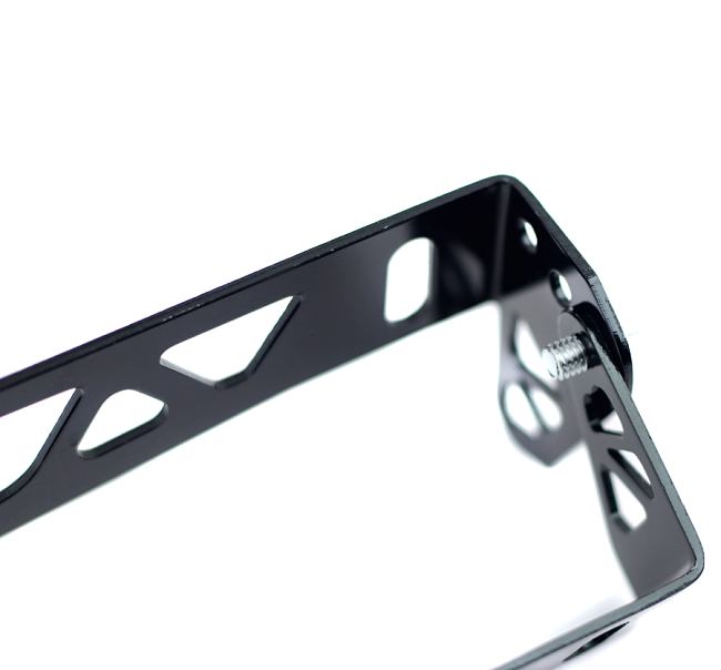 картинка Крепеж номерной рамки под углом TRD Style, цвет черный магазин  StreetTuning 
