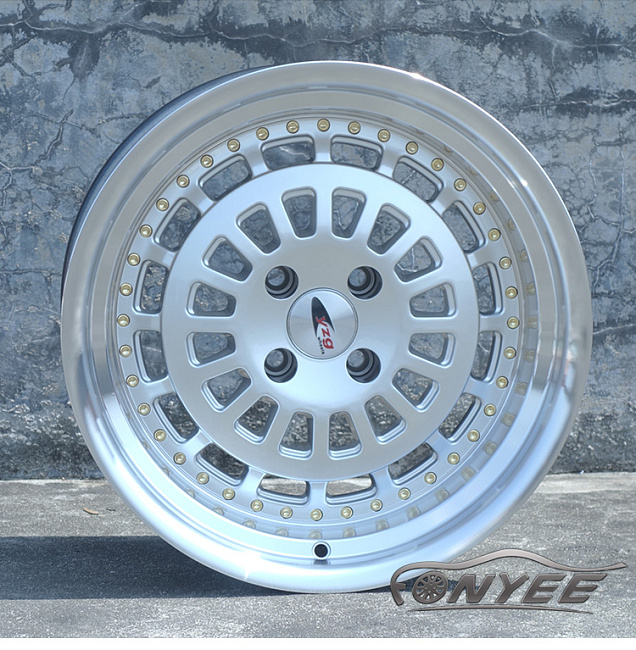 картинка Новые диски ESM 015 R16 4x100 ET15 J9 серебро + полированная полка магазин  StreetTuning 