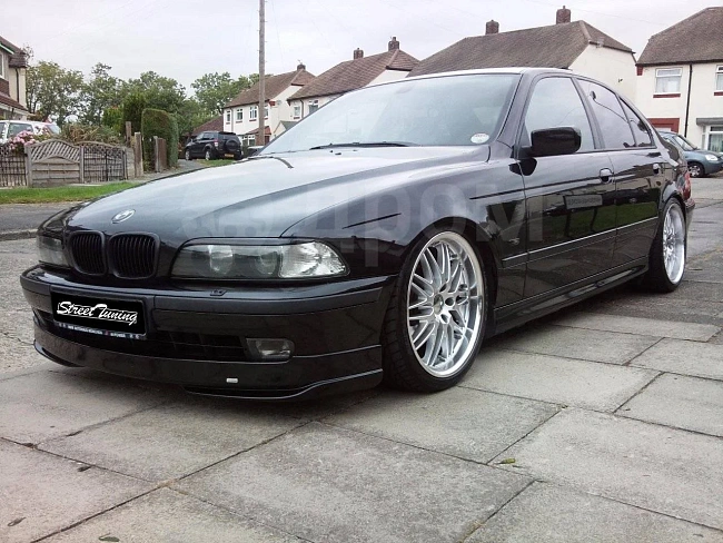картинка Накладка на передний бампер AC Schnitzer для BMW E39 магазин  StreetTuning 