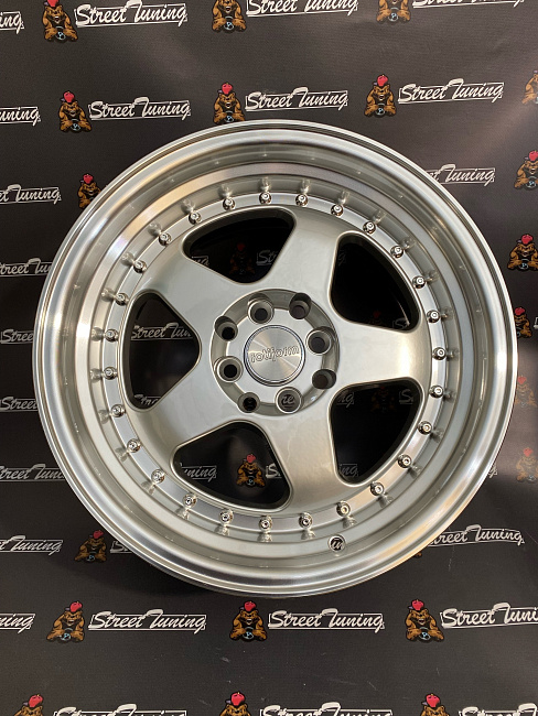 картинка Новые диски Rotiform R16 J9 ET25 4x100/114.3 Silver магазин  StreetTuning 