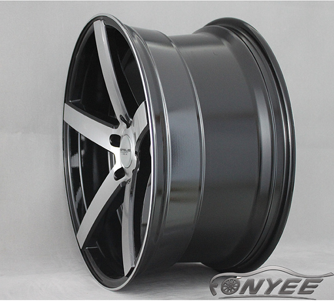 картинка Новые диски Vossen CV3 Replica R20 5X114,3 ET40 J10 черный глянец + серебро магазин  StreetTuning 