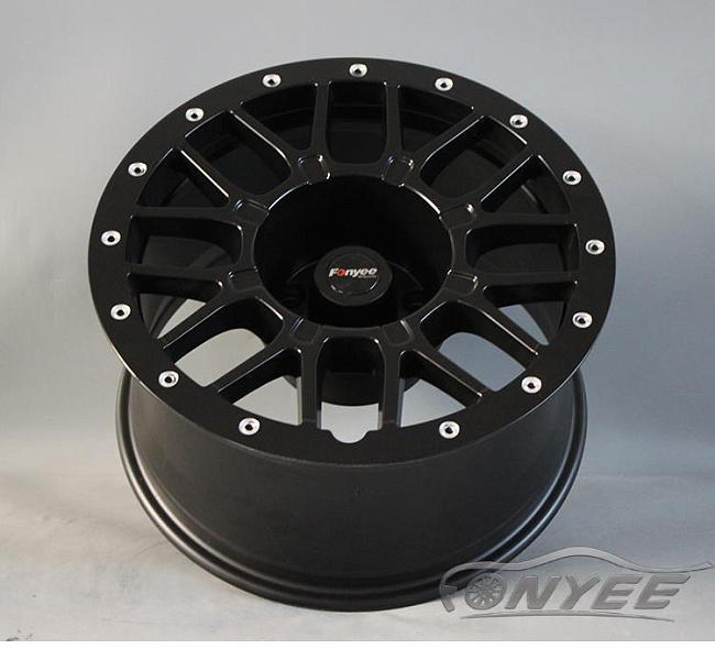 картинка Новые диски R wheels R17 6X139,7 ET-5 J9 черный магазин  StreetTuning 