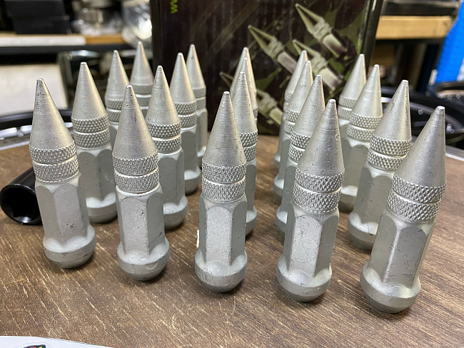 картинка Комплект гаек пики (пули) Starleks, 12х1.5, дакромет, 20 шт. магазин  StreetTuning 