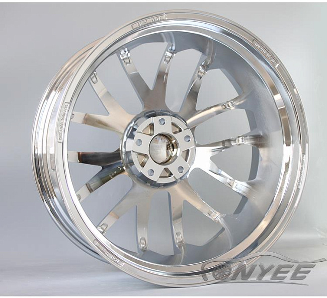 картинка Новые диски Giovanna Kilis R22 5х130 ET35 J9 хром магазин  StreetTuning 