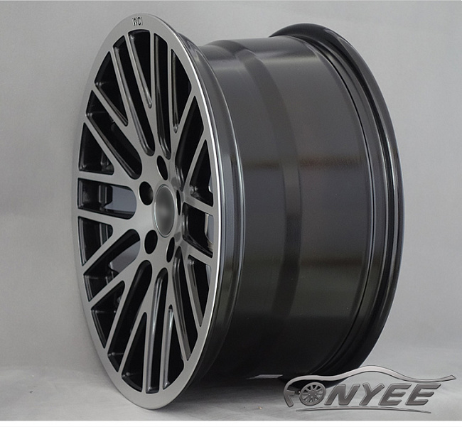 картинка Новые диски WCI SY10 R18 5X112 ET42 J8,5 серебро + черный глянец магазин  StreetTuning 