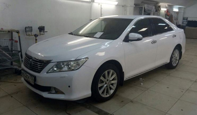 картинка Белая глянцевая пленка Carbins USA (1.52м х 18м) без каналов магазин  StreetTuning 