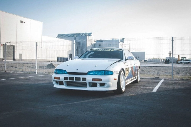 картинка Проставки под капот Epman, зеленый магазин  StreetTuning 