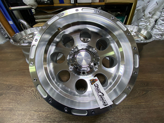 картинка Новые диски GT WHEEL Style R15 J8 et -30 5x139,7, серебро магазин  StreetTuning 