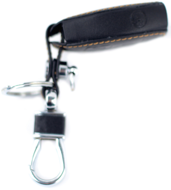 картинка Чехол под брелок сигн. Mercedes Benz магазин  StreetTuning 