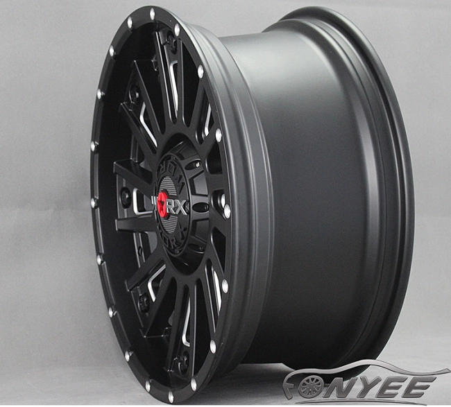 картинка Новые диски Worx 810 R20 6X139,7 ET18 J9 черный мат + серебро магазин  StreetTuning 