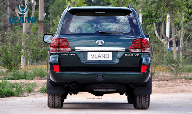 картинка Задние фонари Toyota Land Cruiser 200 в стиле Lexus магазин  StreetTuning 