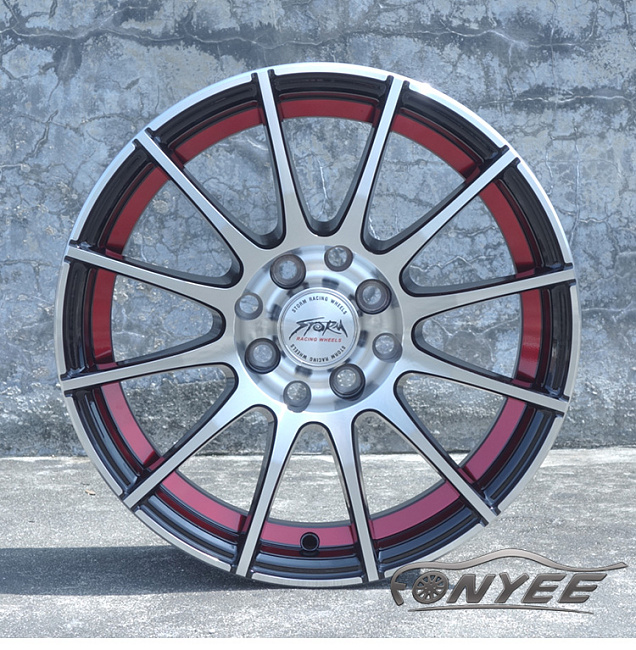 картинка Новые диски Storm Wheels R15 5x114,3 ET38 J6 черные + серебро магазин  StreetTuning 