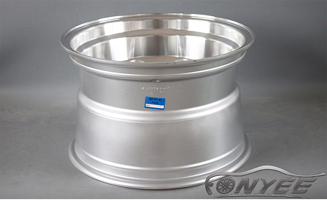 картинка Новые диски GT wheels style 2 R18 5x150 ET0 J9 серебро магазин  StreetTuning 