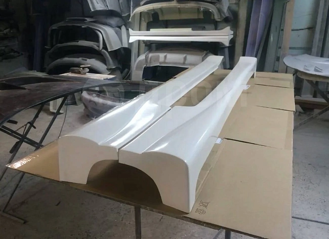 картинка Накладки на пороги TOMS для Toyota Levin Trueno AE111 магазин  StreetTuning 