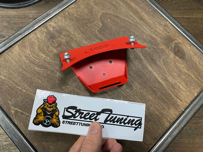 картинка Кронштейн крепления расширительного бачка LADA Веста на ВАЗ 2101-07 магазин  StreetTuning 