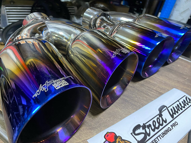 картинка Насадки на глушитель HKS Style двойные комплект- 2 шт 63 х 89 мм магазин  StreetTuning 