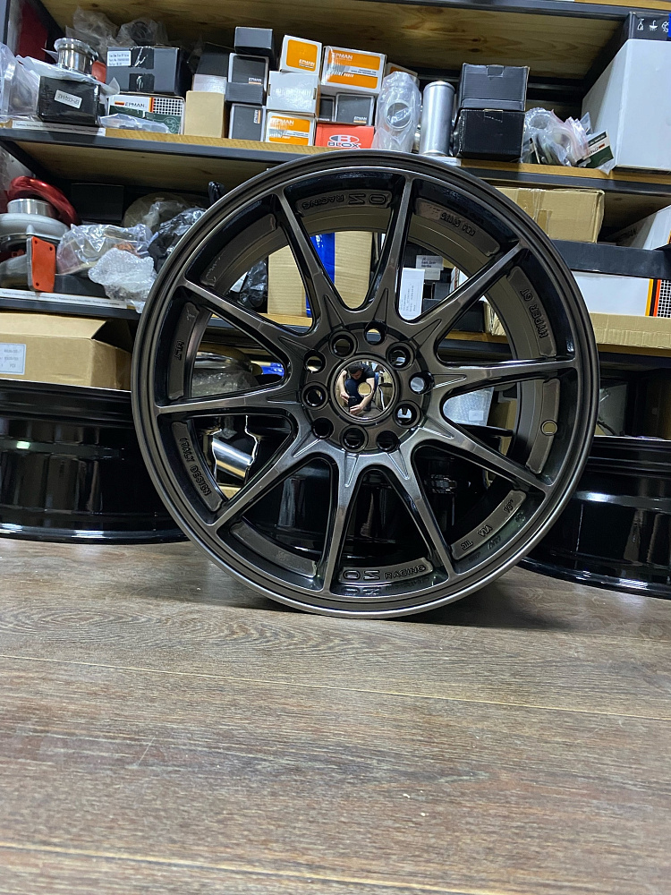 картинка Новые диски OZ RACING R16 J7 ET38 4x100/4X114.3 Hyper Black от магазина  StreetTuning