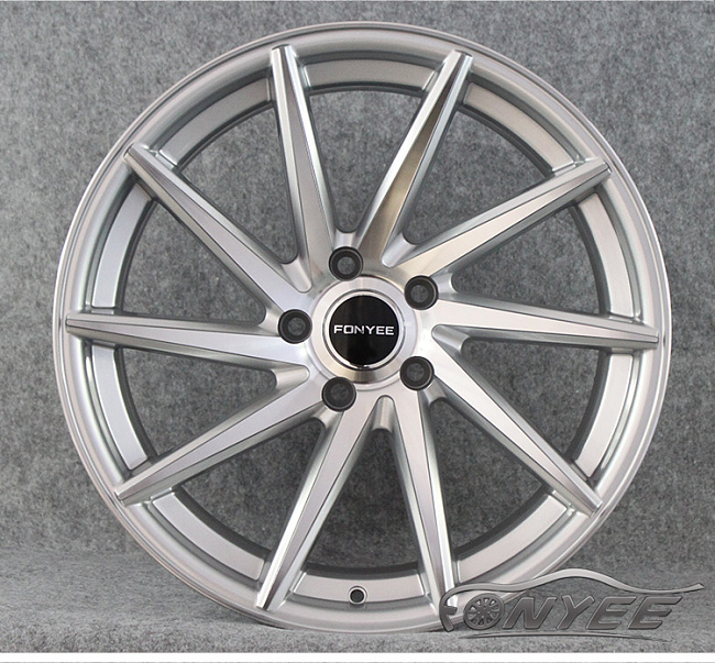 картинка Новые диски Vossen CVT-R Replica R19 5X114,3 ET35 J10 серебристые магазин  StreetTuning 