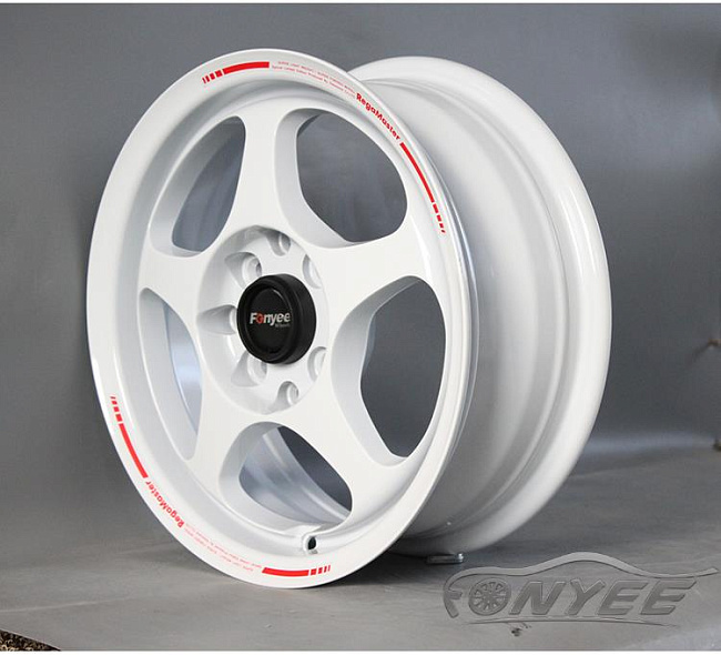 картинка Новые диски Regamaster R14 4X100/4X114,3 ET35 J5,5 белые магазин  StreetTuning 