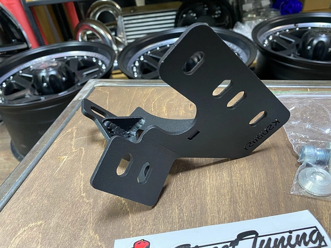 картинка Упор ГТЦ для Subaru Impreza, Forester, Legacy лев. руль ЧЕРНЫЙ магазин  StreetTuning 