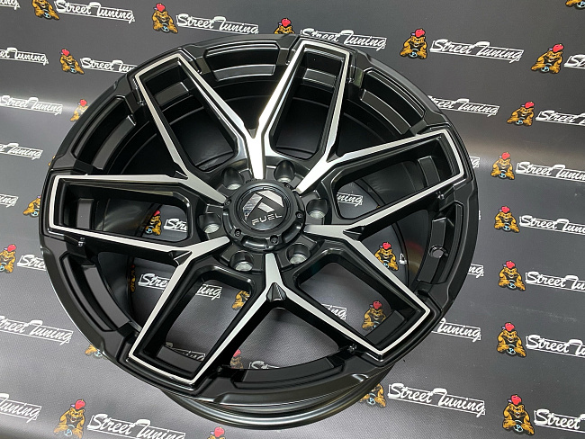 картинка Новые диски FUEL 7046 R17 J9 ET(-12) 6x139.7 Black + Silver цо 110.1 магазин  StreetTuning 