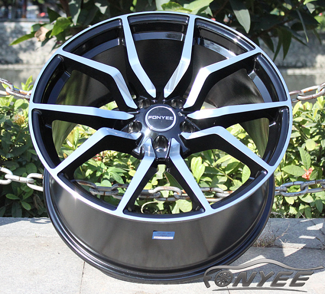 картинка Новые диски Fonyee Model 7 R19 5X108 ET35 J9,5 черный + серебро магазин  StreetTuning 
