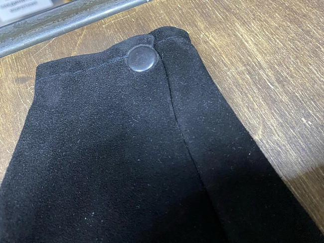 картинка Чехол на ручник для  Toyota MARKII 90 TRD , замша, красная строчка магазин  StreetTuning 