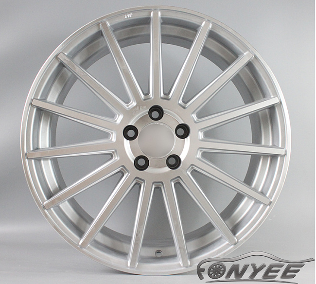 картинка Новые диски RoadForce RF15 R20 5X112 ET35 J10 серебро магазин  StreetTuning 