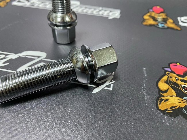 картинка Колесный болт Starleks M14x1.5 высота 45 мм, вращающаяся сфера, кл. 17 магазин  StreetTuning 