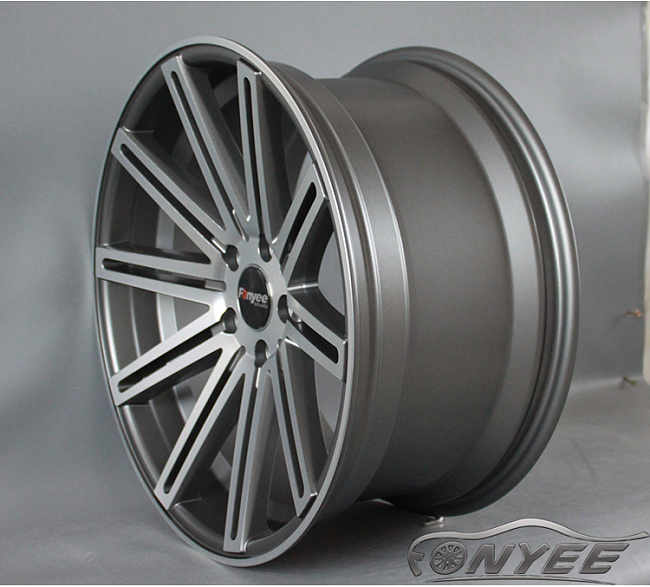 картинка Новые диски Vossen CV4 Replica R19 5X114,3 ET35 J8,5 серый мат + серебро магазин  StreetTuning 