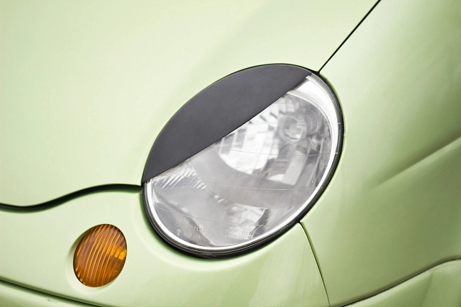 картинка Daewoo  Matiz 2000—н.в. Накладки на передние фары (реснички) компл.-2 шт. магазин  StreetTuning 