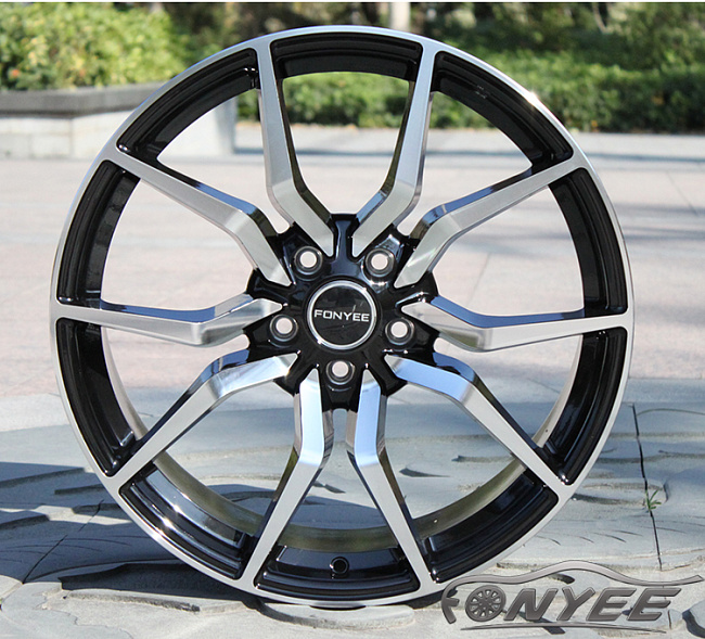 картинка Новые диски Fonyee Model 7 R19 5X108 ET35 J9,5 черный + серебро магазин  StreetTuning 