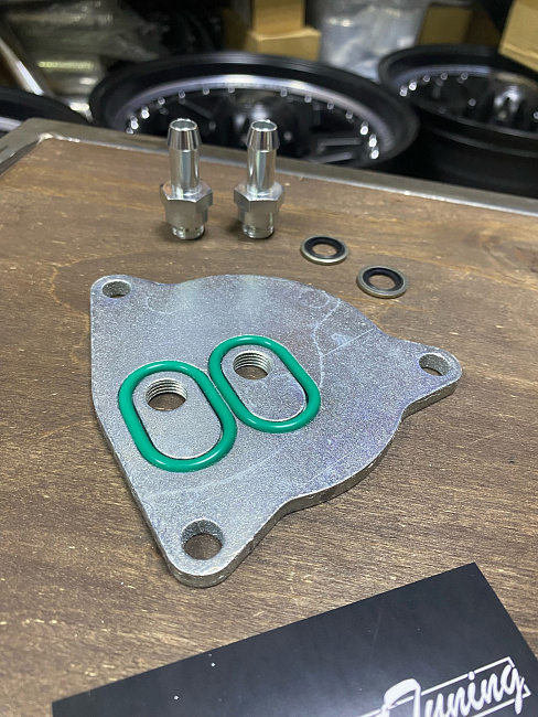 картинка Адаптер-переходник для доп.радиатора АКПП Aisin Aisin TG-81SC volvo магазин  StreetTuning 