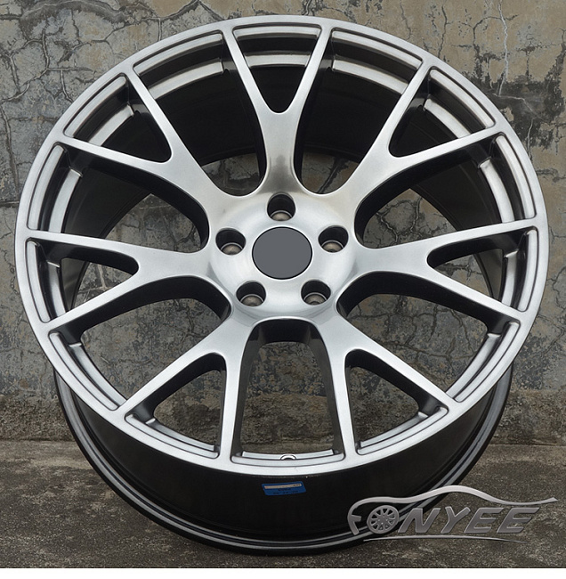 картинка Новые диски Staggered Hellcat R20 5х115 ET21 J9 серый глянец магазин  StreetTuning 