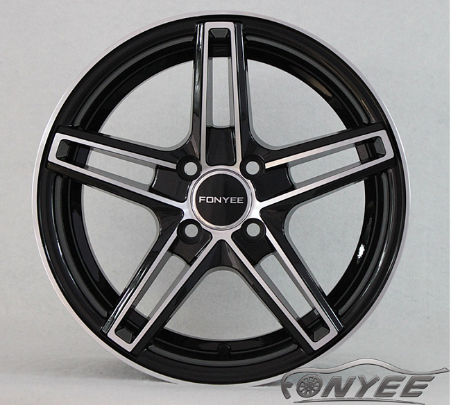 картинка Новые диски Vossen CV5 Replica R15 4X100 ET33 J6,5 черный глянец + серебро магазин  StreetTuning 